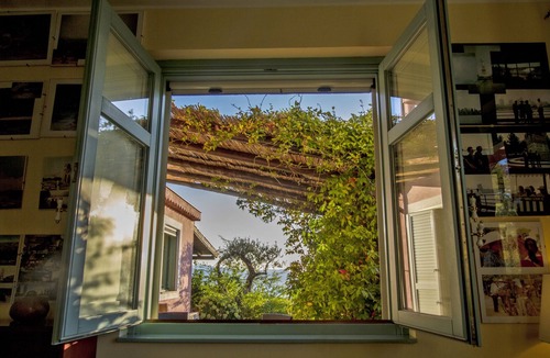 Catute Villa | Beautiful villa with private pool overlooking the sea at 4km from the beach