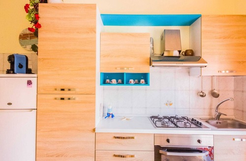 Barcellona Pozzo di Gotto House | Belvilla by OYO Appartamento spinesante