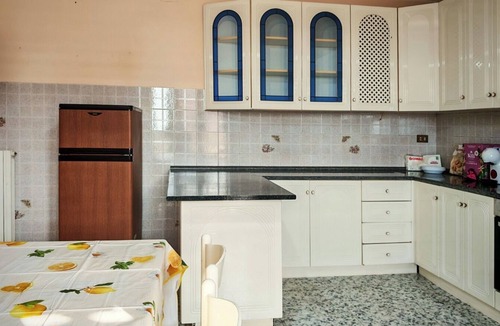 Cinquefrondi Apartment | Between the sea and the mountains