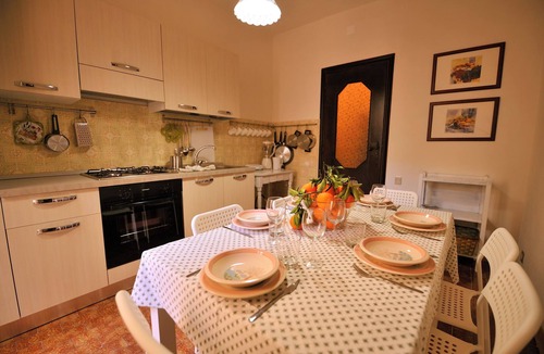 Pietraperzia House | Big Square House