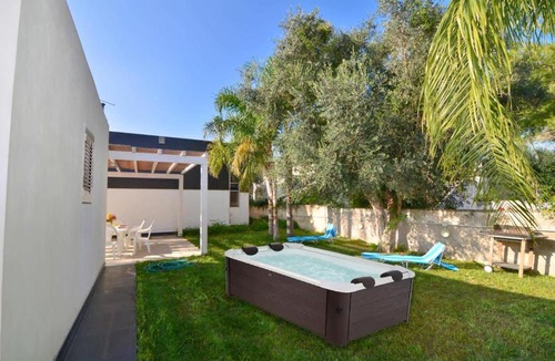 Torre Colimena Villa | Boomerang Villas 2 - Villa Giusi con Jacuzzi nel Boomerang Village a Torre Colimena
