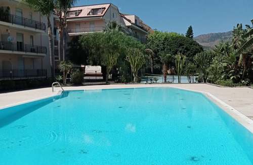 Calatabiano Apartment | Bouganville Residence: DeLuxe apartment facing the pool, sports field and games.