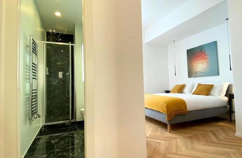 Quartiere XV Della Vittoria Apartment | Bright Apt with Private Terrace near the Vatican - Casa Vacanze Romane