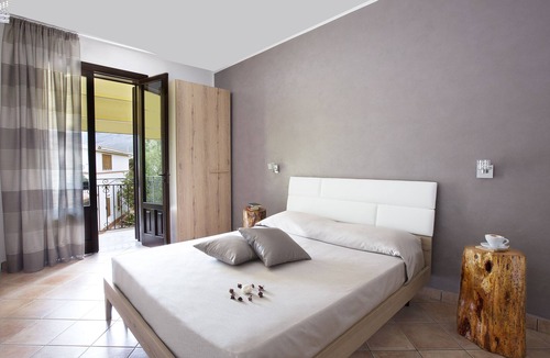 Castelluzzo Hotel | Cala di Ponente