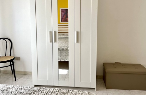 Reitani Apartment | Calendula 6poets bed a stone's throw from the sea