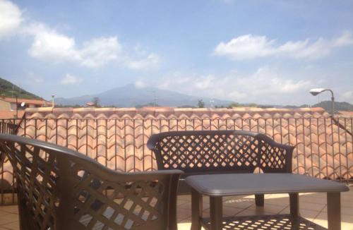 Nicolosi House | CAMILLA affitta camere