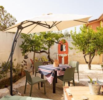 Nubia House | Cantunera Barbára