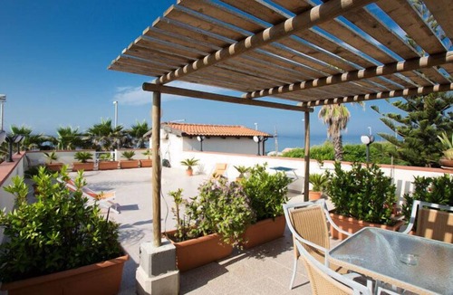 Santa Maria del Focallo House | Caposud Residence Beach Club