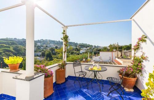 Tiberio Villa | Capri Turquoise by Napoliapartments