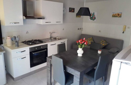 Casteldaccia House | Casa Accogliente a Pochi Minuti Dalla Spiaggia, Ammessi Cani di Piccola Taglia