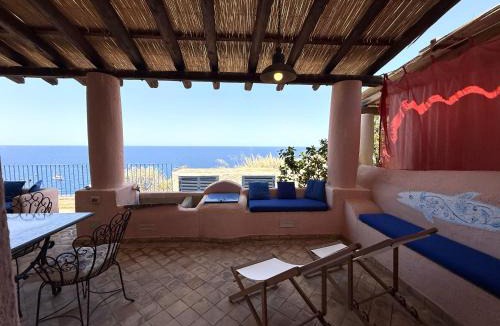 Malfa House | Casa Ajo e Didy, panorama sul mare a Malfa