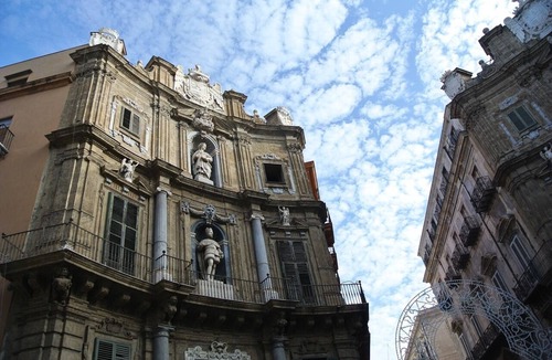 Borgo Vecchio Apartment | Casa al Borgo your place in the heart of Palermo!