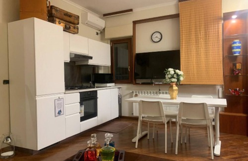 Messina House | Casa Battisti Messina Centro finished apartment max 3 rooms, max 9 people.
