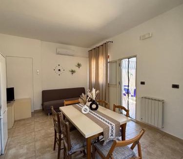 Biancavilla House | Casa Centamore