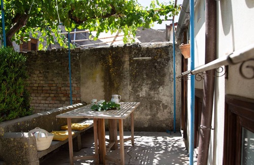 Polizzi Generosa Apartment | Casa con Giardino interno nel cuore delle Madonie by Wonderful Italy