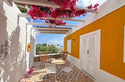 Panarea Apartment | Casa Corallo