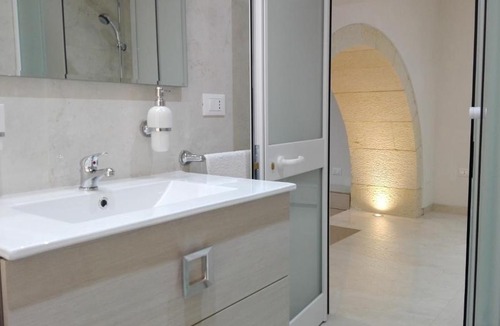 Santa Lucia Apartment | Casa Corso Umberto I, historic Main Street