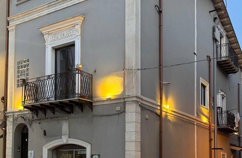 San Cipirello House | Casa Costanza 25, Argento Apartment