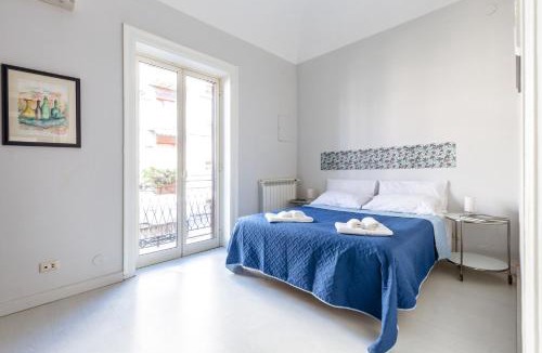 Palermo Apartment | Casa Dante with Balcony by Wonderful Italy