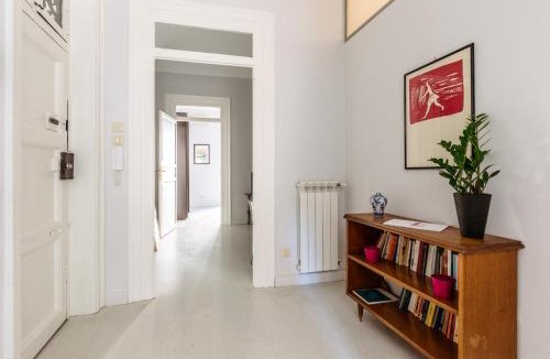 Palermo Apartment | Casa Dante with Balcony by Wonderful Italy