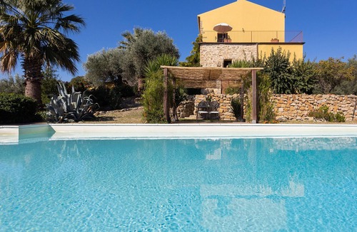 Aidone House | Casa de Arena with pool, Aidone-Piazza Armerina