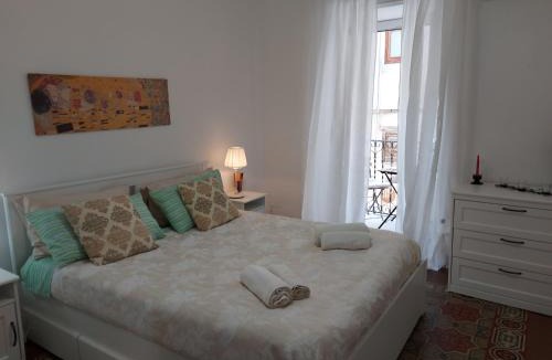 Old Town Apartment | Casa dei Normanni RUGGERO
