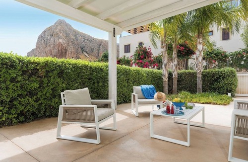 San Vito Lo Capo Apartment | Casa Del Blu (Crespi) - Modern apartment near sea
