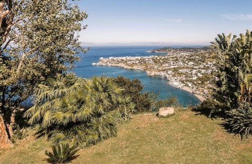 Panza House | Casa del passero - Villa with Infinity Garden and Sea View