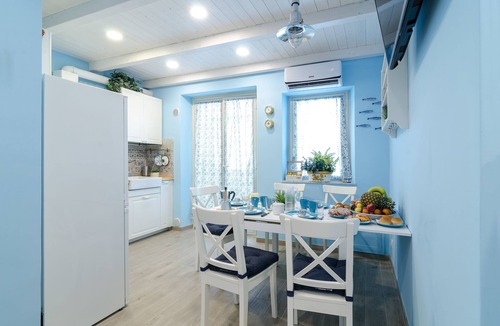 Coste Apartment | Casa della Perla, parking available, central