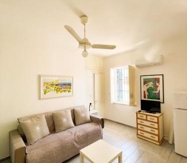 Isola delle Femmine House | casa delle rose
