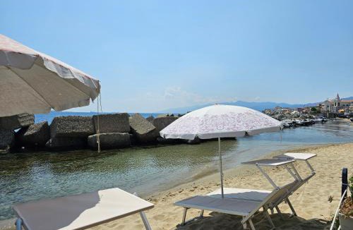 Torre di Faro Apartment | Casa di Nonna Mariella
