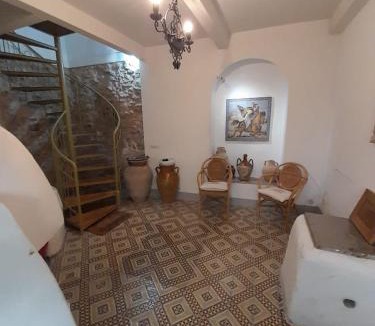 Lipari Historic Centre Apartment | Casa Donna Vittoria
