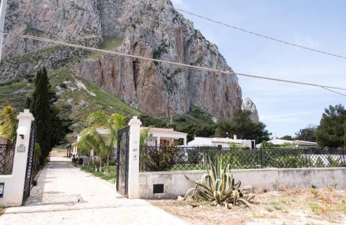 San Vito Lo Capo House | Casa Enza di fronte la Tonnara
