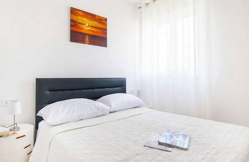 Castiglione Villa | Casa Ernesto 8 gutes with swimming pool