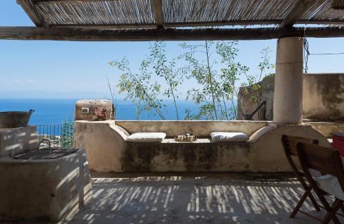 Filicudi House | Casa Falco Della Regina