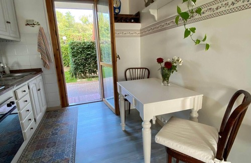 Lake Bracciano Apartment | Casa Felice 2 double bedrooms, 2 bathrooms, lake view, garden, 5 minutes from downtown