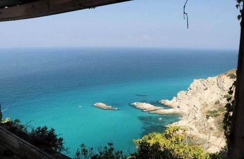 Ricadi House | Casa il Night, for 2 people, with amazing sea view and access to the beach