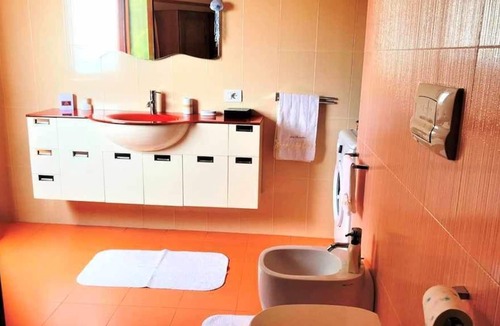 Leni House | Casa Il Peperoncino in the town center, sea view