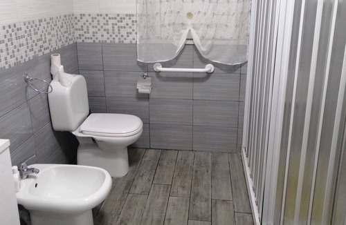 Giarre House | Casa Il Pino Dell'Etna, single 2 km from the sea