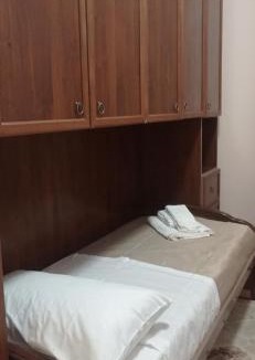 Militello in Val di Catania Apartment | Casa OXENA