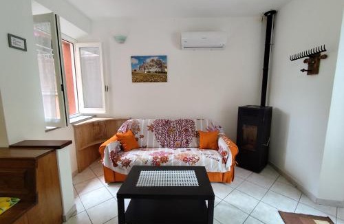 Marmi Apartment | CASA LUCIA Procchio