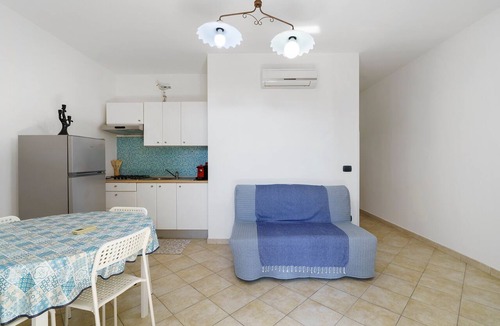 Marzamemi Apartment | Casa Marea Ground Floor with Garden, Wi-Fi and Air Conditioning