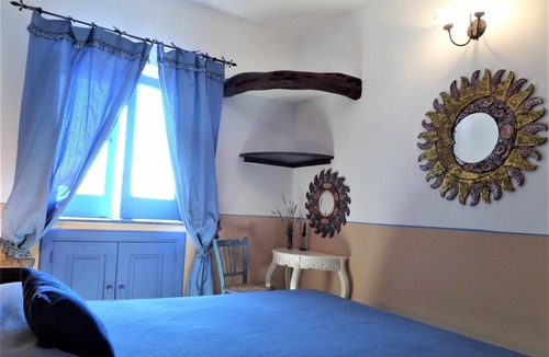 Lingua House | Casa Milly - Surrounded by nature, sea view