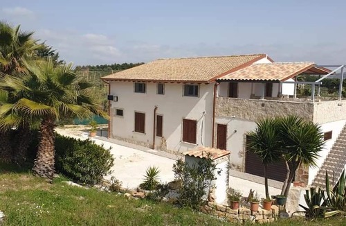 Borgo Bonsignore Apartment | Casa Nettuno in Villa Marisa
