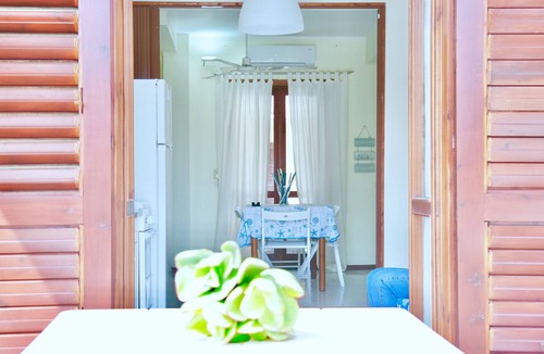 Fondachello Apartment | Casa Perla, on the sea with a view of the Etna volcano.