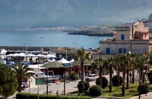 Isola delle Femmine House | Casa Piano Ponente