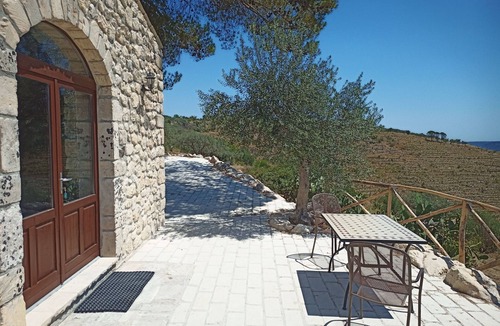 Buscemi House | Casa Rustico - Detached country house with private pool in the Monti Iblea