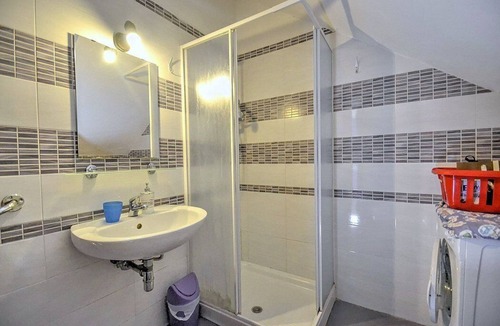 Letojanni House | Casa Sabbiolina A: A welcoming apartment situated at a short distance from the beach, with Free WI-FI.