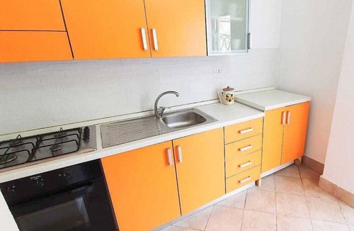 Letojanni House | Casa Sabbiolina B: A welcoming two-story apartment situated at a short distance from the beach, with Free WI-FI.