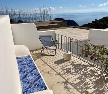 Filicudi House | Casa Serena